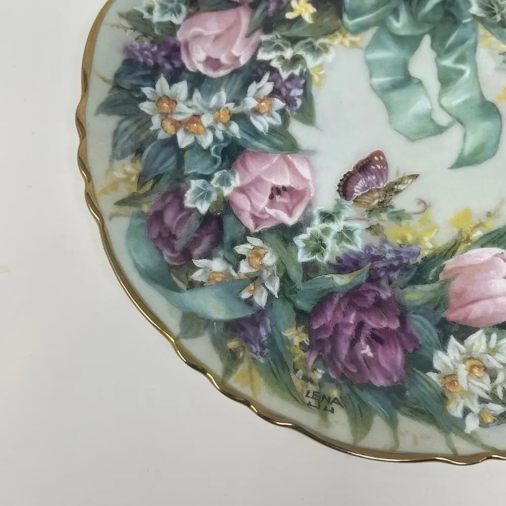 Circle of Beauty by Lena Liu Floral Greetings Collector Plates